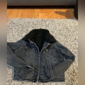 Art Class Girls Black cropped Denim Sherpa-Lined Trucker Jacket Size S (6/6X)